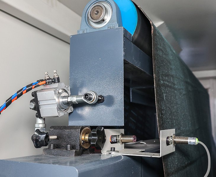 High-Efficiency Multi-Stage Coolant Filtration and Recycling