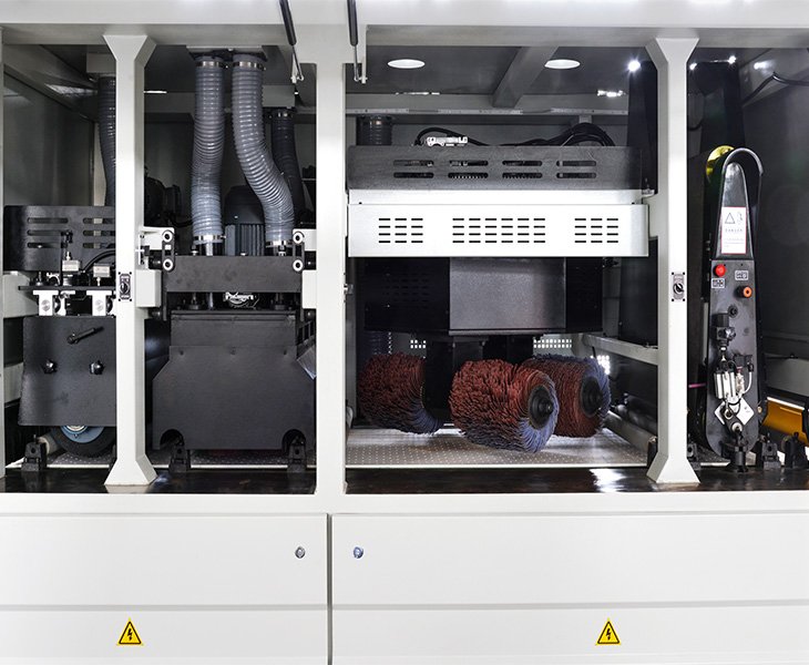 Versatile Modular Head Configuration for Multi-Tasking