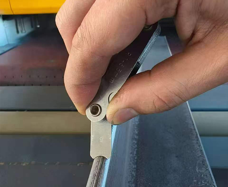 Mastery of Oxide Layer Removal and R2.0 Precision Edge Rounding